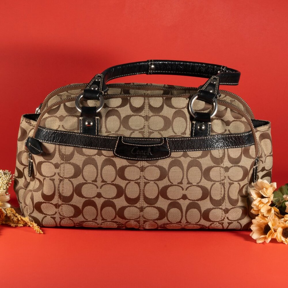 Coach Penelope B1070-F146 Light Brown Signature Jacquard 3 Sections Shoulder Bag - Picture 2 of 11